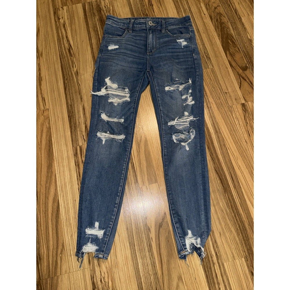 American Eagle Women's 2 Short Jeans Jegging Super Hi-Rise Distressed